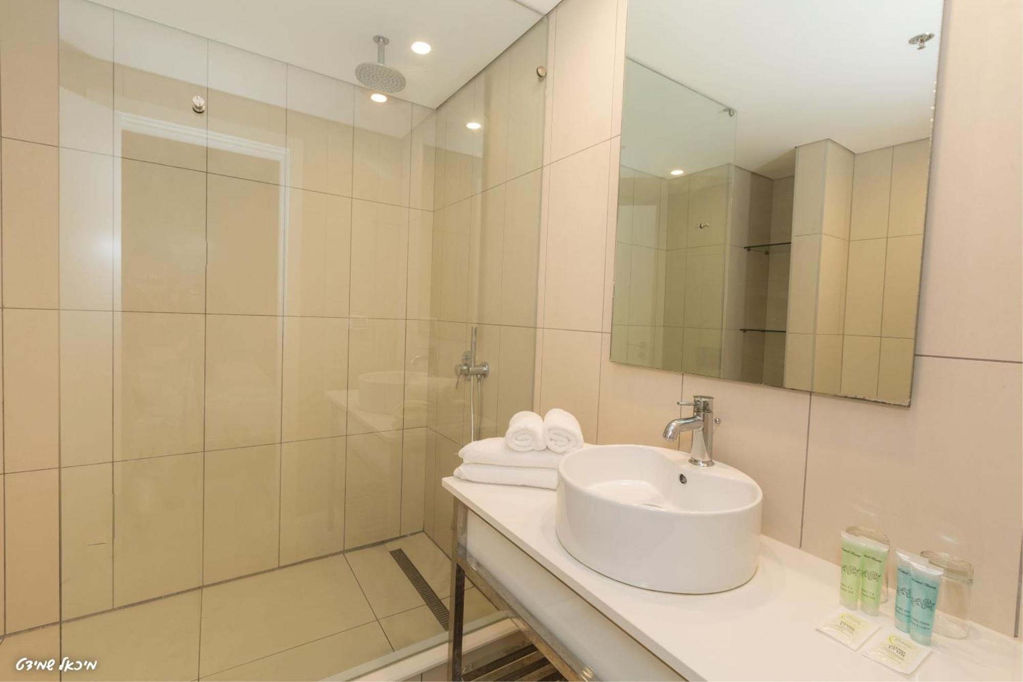 Olive Arena Boutique&Business Hotel-By Ran Hotels Nahariya Bilik gambar